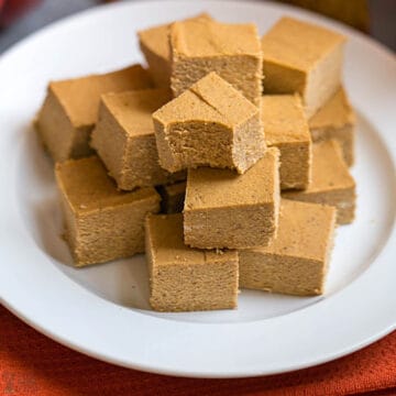 pumpkin fudge featured image